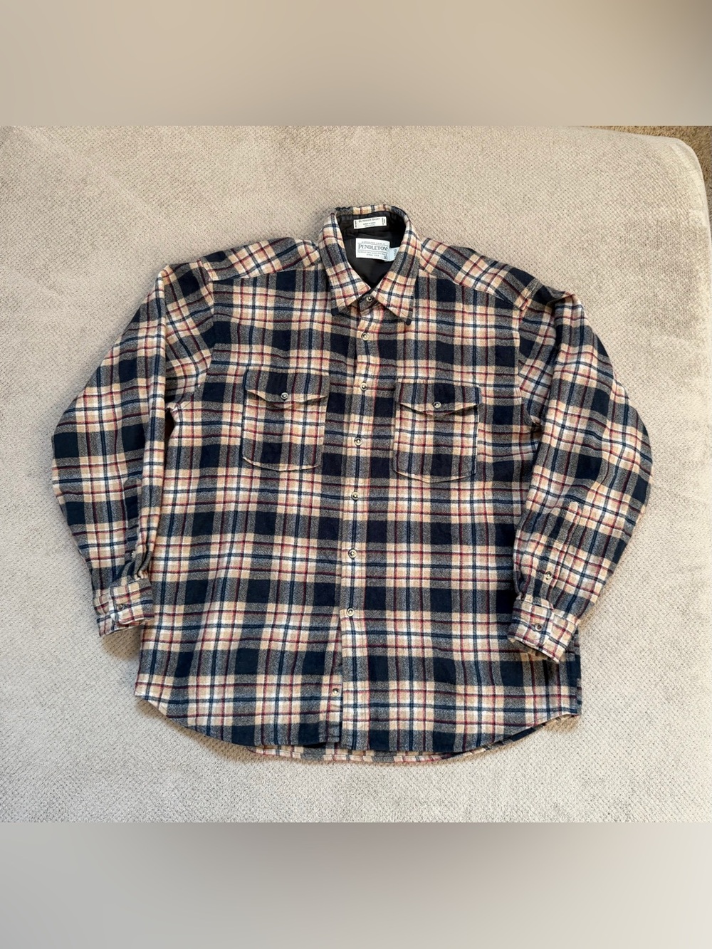 Pendleton Y2K Vintage Men’s XL Long Tan Grey Wool Plaid Outdoor Shirt